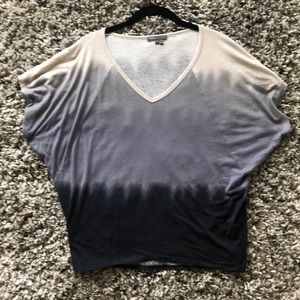 Vince t shirt ombre impeccable condition